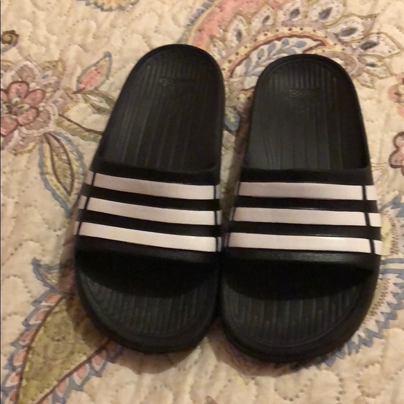 adidas girls sandals